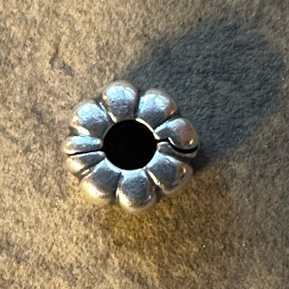 Pandora Silver Grooved Ridges Clip Charm 925 ALE for Pandora Moments Bracelet - Picture 4 of 4